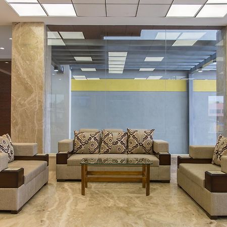 Hotel Hills Tirupattur Tiruppatur Zewnętrze zdjęcie