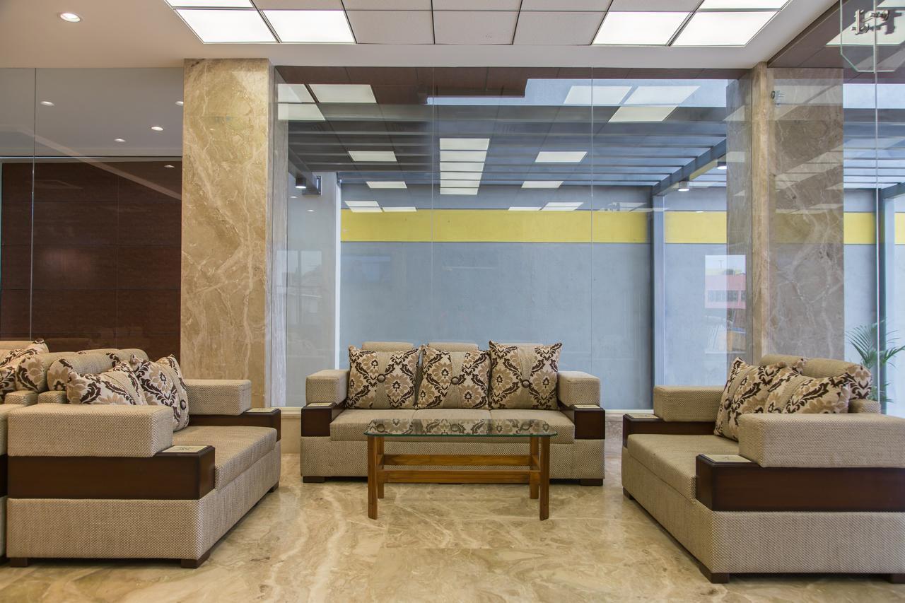 Hotel Hills Tirupattur Tiruppatur Zewnętrze zdjęcie