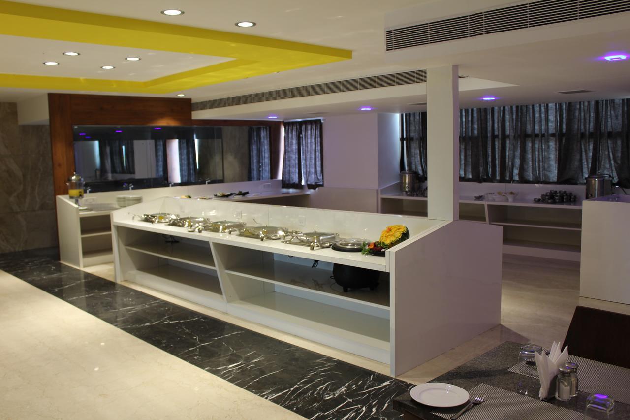 Hotel Hills Tirupattur Tiruppatur Zewnętrze zdjęcie